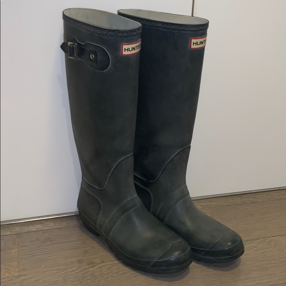 Blue/Gray hunter boots